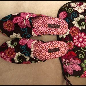 Vera Bradley Slippers with travel case